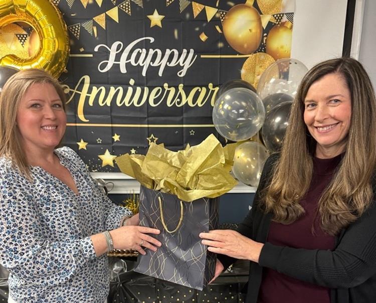 waterstone-mortgage-celebrates-15-year-anniversary-melanie-ferrara