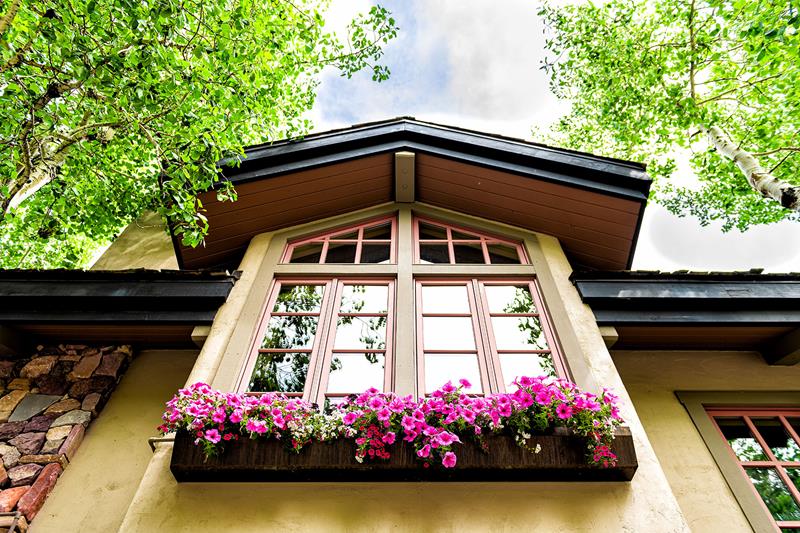 spring-home-exterior-may