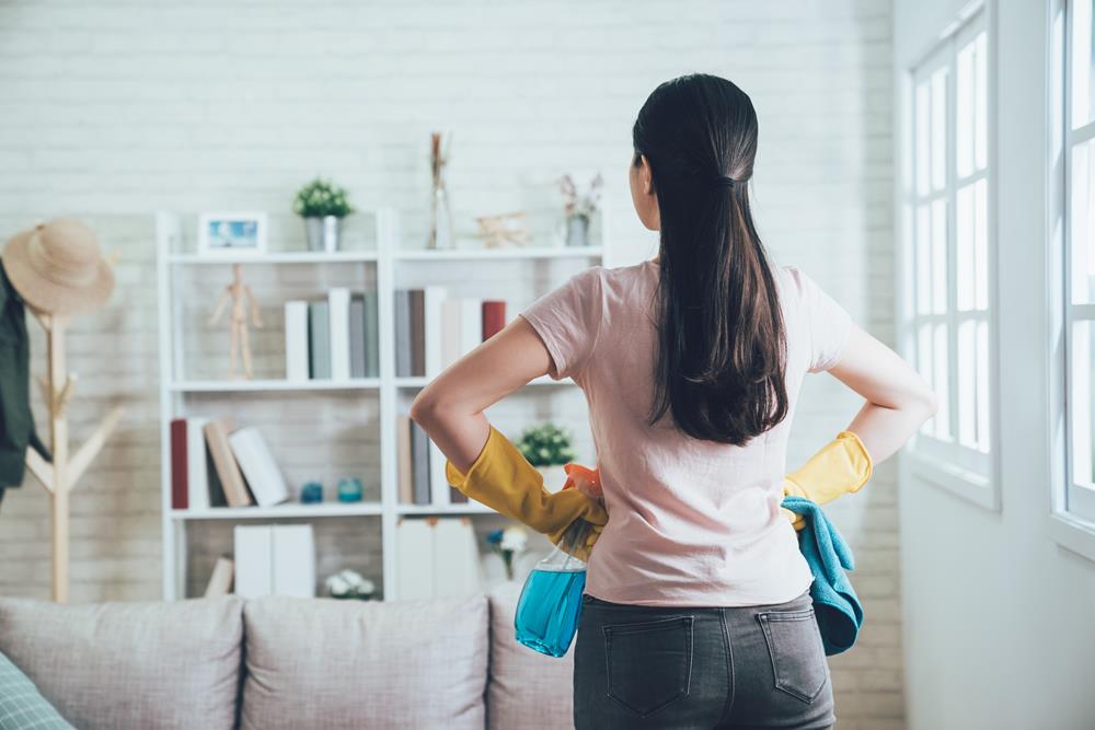 woman-cleaning-house